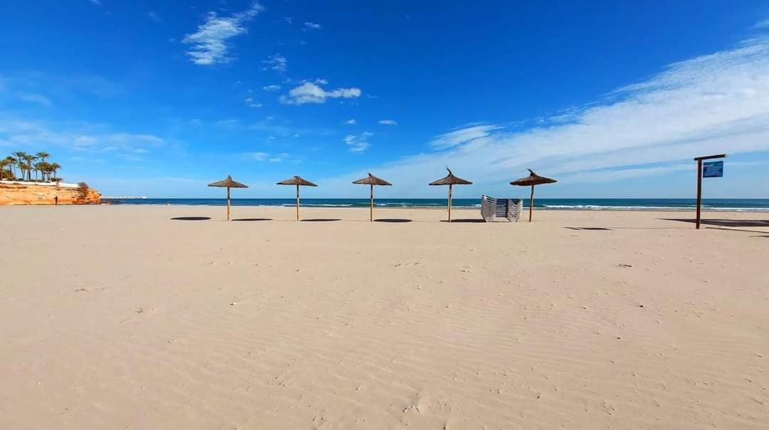 Apatrament Torrevieja Leilighet Eksteriør bilde